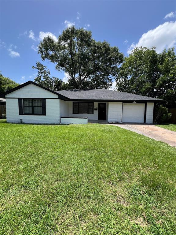 13434 Melcher Dr in Houston, TX - Building Photo - Building Photo