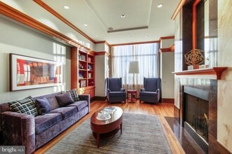 440 S Broad St, Unit 2407 in Philadelphia, PA - Building Photo - Building Photo