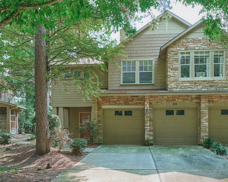 55 Scarlet Woods Ct in Spring, TX - Building Photo