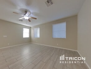 12571 W Gentle Rain Rd in Peoria, AZ - Building Photo - Building Photo