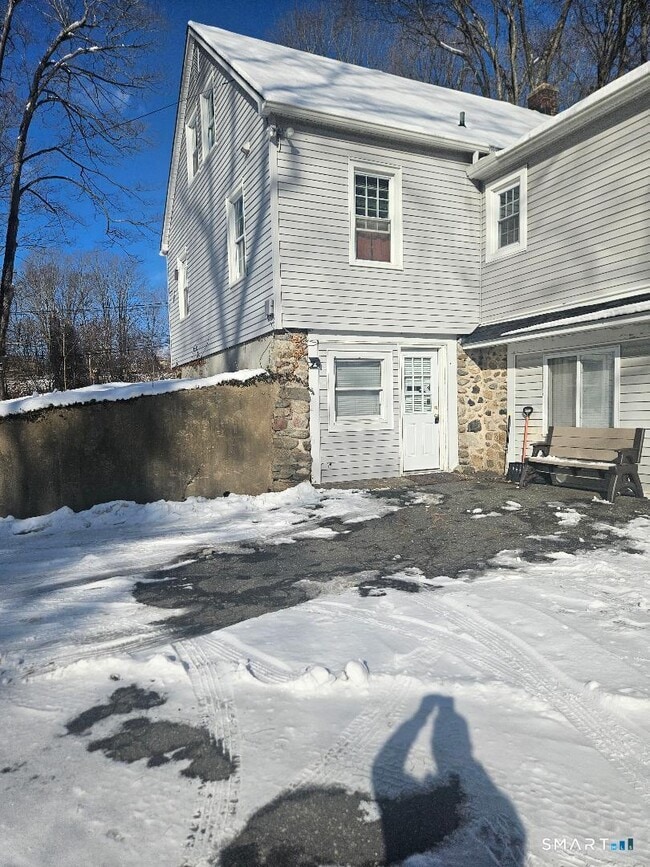 property at 1129 Southford Rd