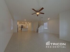 2056 Rider Rain Ln in Apopka, FL - Building Photo - Building Photo