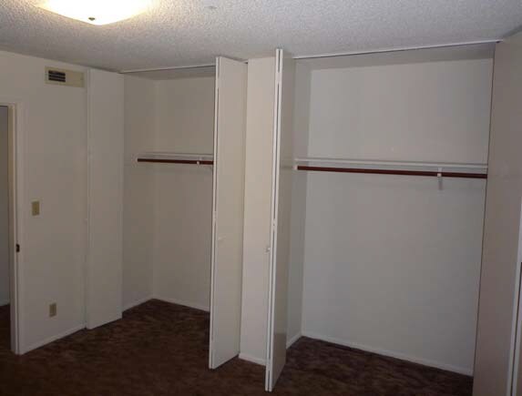 Continental Arms Apartments in Roseville, CA - Building Photo - Interior Photo