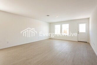 3713 Los Cabos Dr in Mustang, OK - Building Photo - Building Photo