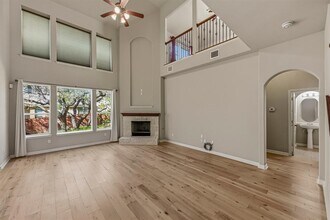 7825 Wisteria Valley Dr in Austin, TX - Building Photo - Building Photo