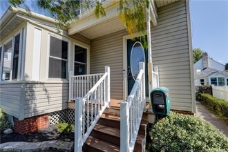 506 Madison St in East Rochester, NY - Building Photo - Building Photo