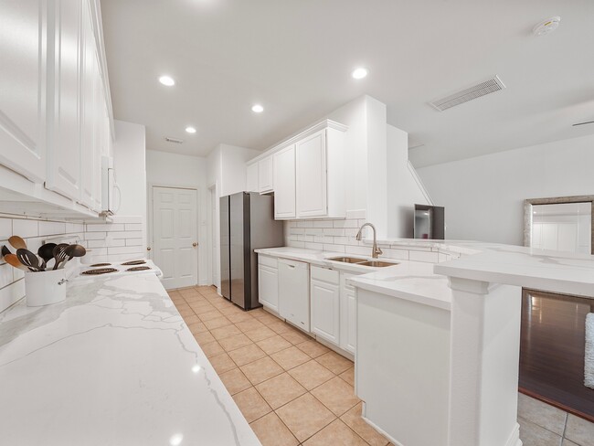 property at 78 Blue Creek Ct
