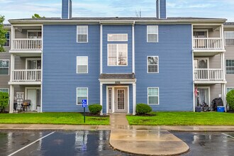 Chesapeake Landing in Centerville, OH - Foto de edificio - Building Photo