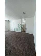 3401 Winchester Ct in Modesto, CA - Building Photo - Building Photo