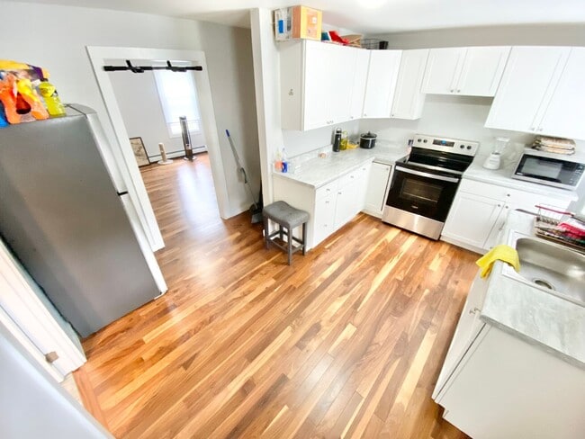 property at 89 Pitkin St