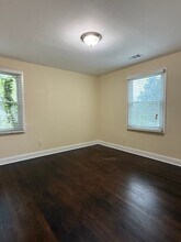 1327 Kenilworth Dr SW in Atlanta, GA - Building Photo - Building Photo