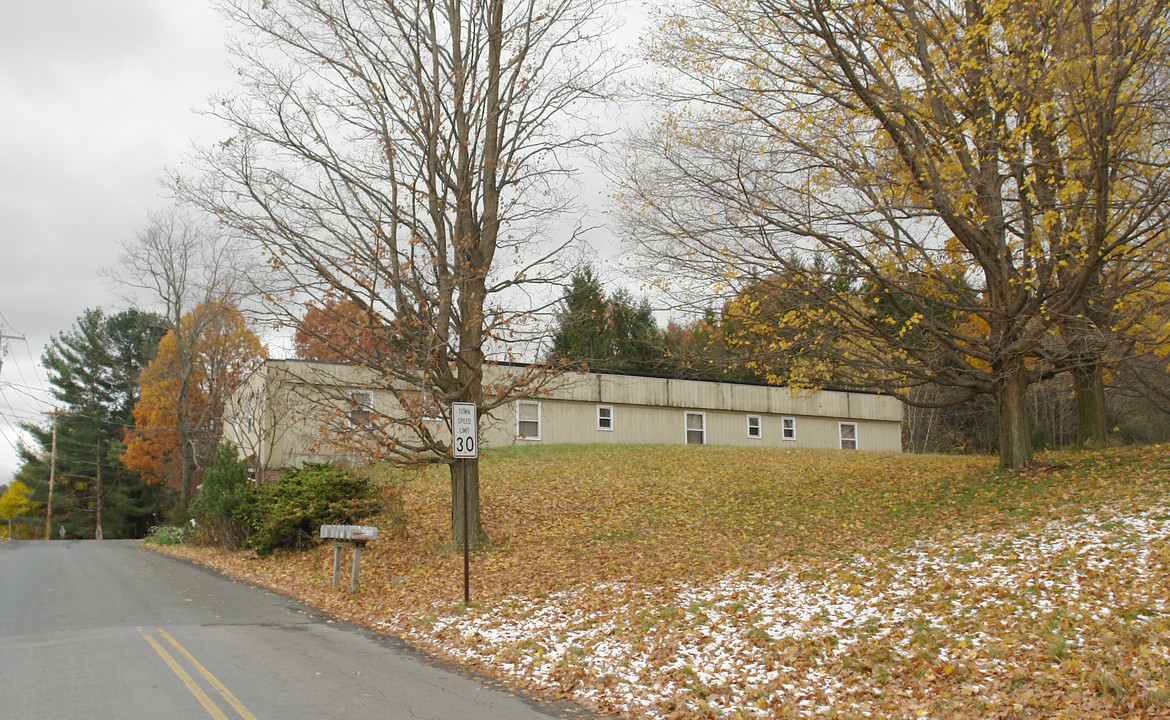 138 Mcchesney Ave in Troy, NY - Building Photo