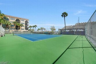 1011 Anglers Cove in Marco Island, FL - Building Photo - Building Photo