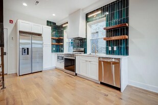 2836 W Diamond St in Philadelphia, PA - Building Photo