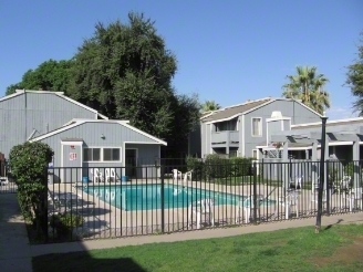 Orangewood Apartments in Lindsay, CA - Building Photo - Building Photo