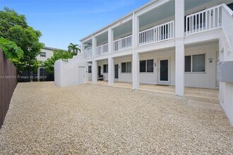 550 NE 82nd Terrace in Miami, FL - Building Photo - Building Photo