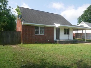 1463 Vicksburg Dr in Southaven, MS - Building Photo - Building Photo