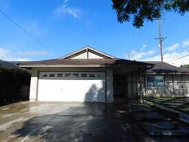 835 E Culver Ave in Orange, CA - Building Photo