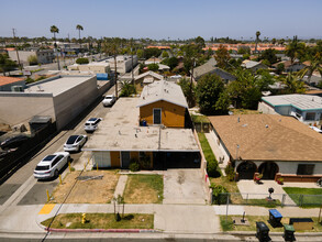 12215 223rd St in Hawaiian Gardens, CA - Building Photo - Building Photo