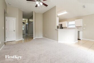 3383 Shauna Oaks Dr in Jacksonville, FL - Building Photo - Building Photo