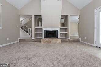 951 Forest Pointe Way in Jonesboro, GA - Building Photo - Building Photo