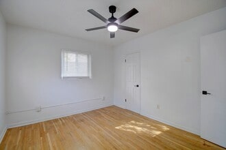 436 General Patch St NE in Albuquerque, NM - Building Photo - Building Photo