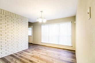 2222 Victoria Ct in Missouri City, TX - Building Photo - Building Photo