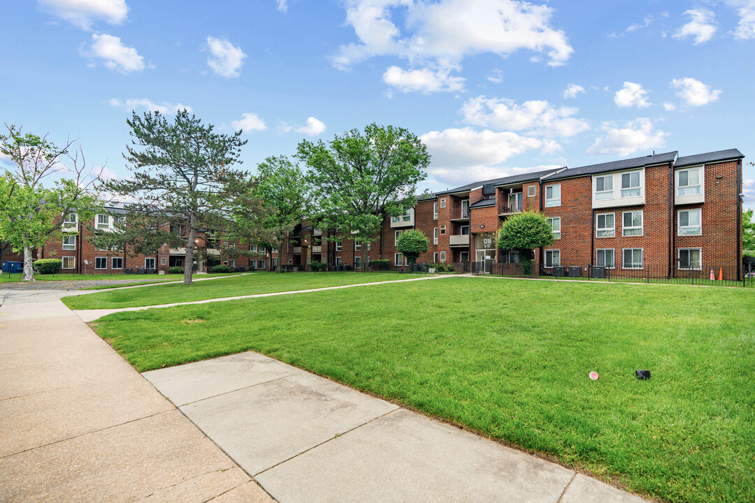 Second Northwest Co-Op Homes in Washington, DC - Building Photo