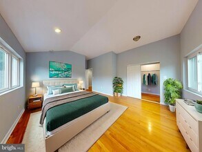 3137 S Glebe Rd, Unit 1066 in Arlington, VA - Foto de edificio - Building Photo