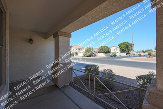 12905 W Holly St in Avondale, AZ - Building Photo - Building Photo