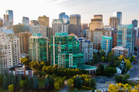 Eau Claire Lookout in Calgary, AB - Building Photo - Building Photo