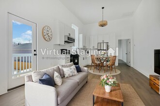 3324 S Saratoga St in New Orleans, LA - Building Photo - Building Photo