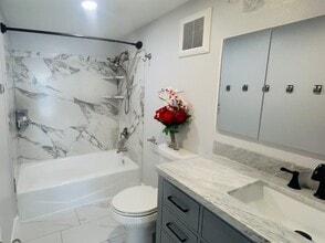 1631 E Cypress St, Unit D in Covina, CA - Building Photo - Building Photo