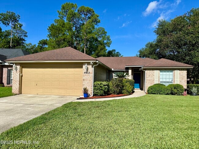 property at 4612 Brandy Oak Ct