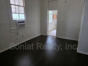 914 N Dorgenois St in New Orleans, LA - Building Photo - Building Photo