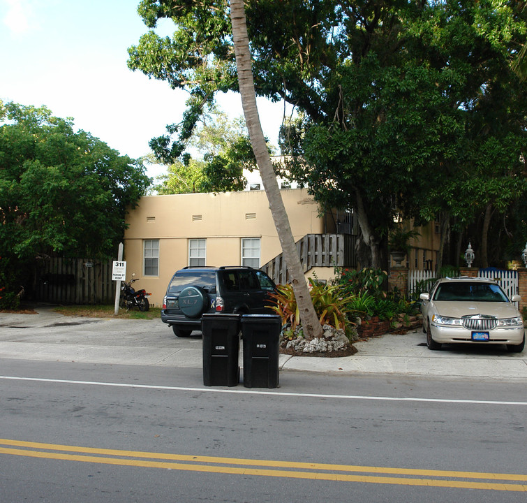 311 SE 11th Ave in Fort Lauderdale, FL - Building Photo