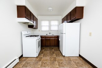 Cottage Street Apts Utilities Inc Apartments Troy Ny Apartments