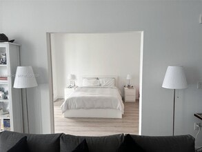 1010 Brickell Ave in Miami, FL - Building Photo - Building Photo