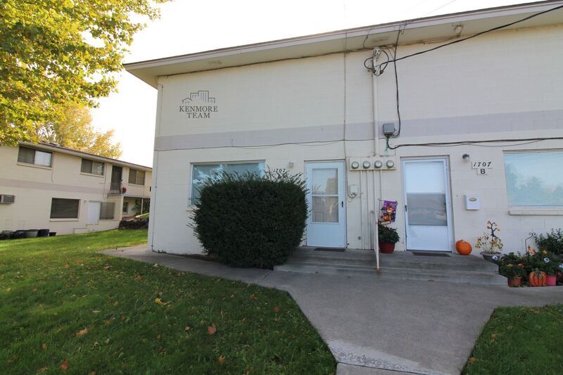 1707a W 7th Ave in Kennewick, WA - Building Photo
