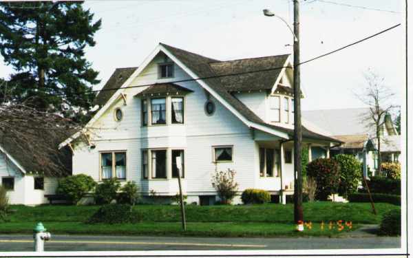 3121 N 17th St in Tacoma, WA - Building Photo