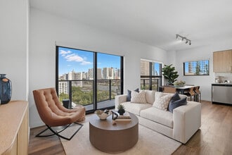 Atlantic Square in Miami, FL - Building Photo - Building Photo