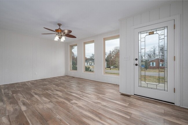 87 E Hill St in Mount Juliet, TN - Building Photo - Building Photo