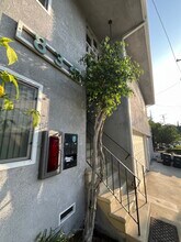 834 Green St, Unit 3 in Glendale, CA - Building Photo - Building Photo