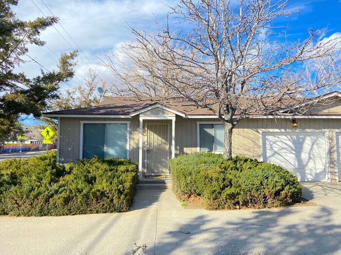 1250 Sutro St in Reno, NV - Building Photo