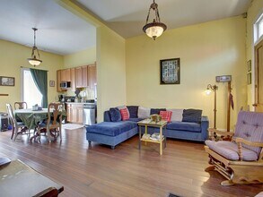617 Lyons St in New Orleans, LA - Building Photo - Building Photo