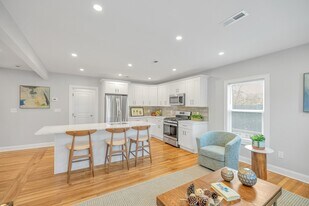 58 Constance Rd in Boston, MA - Building Photo