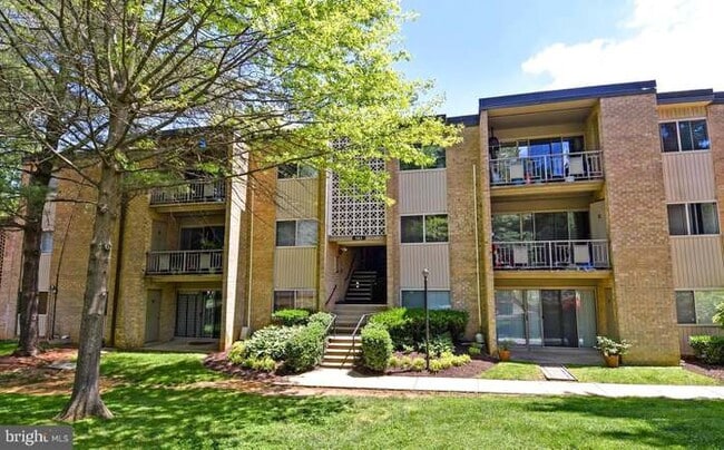 property at 5113 Crossfield Ct