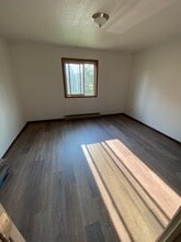 2000 Miller St, Unit 2000 in La crosse, WI - Foto de edificio - Building Photo