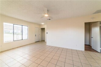 55820 Santa Fe Trail in Yucca Valley, CA - Building Photo - Building Photo