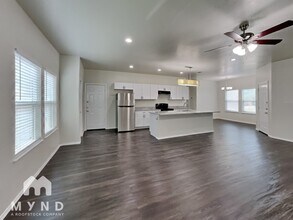 109 Frierson St in Waxahachie, TX - Building Photo - Building Photo